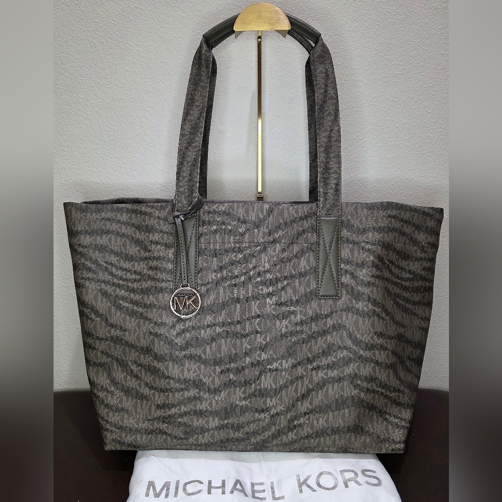 Michael Kors Larhe Olive Green Tote
